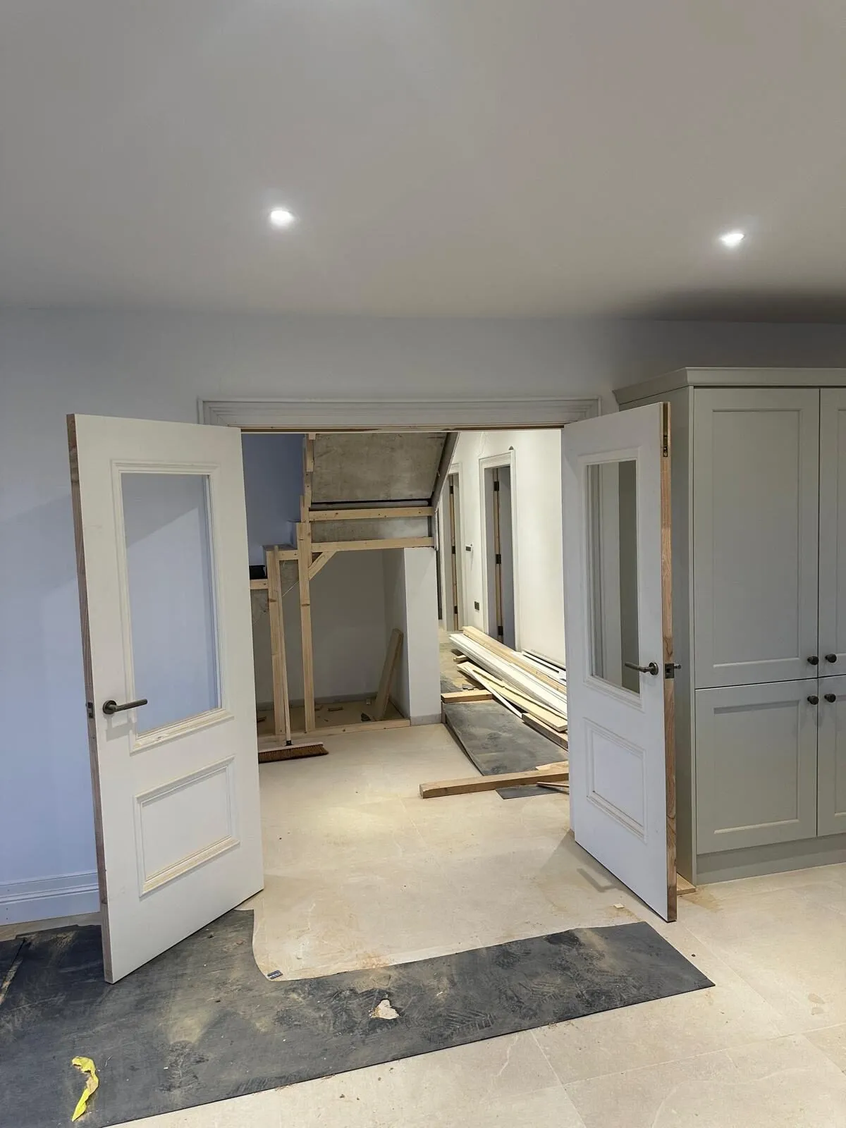 Finished Interiors by Mullan Carpentry & Joinery in Derry (project photo 6)