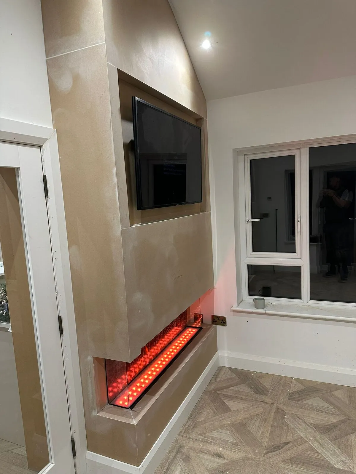 Media Walls & TV Units by Mullan Carpentry & Joinery in Derry (project photo 10)